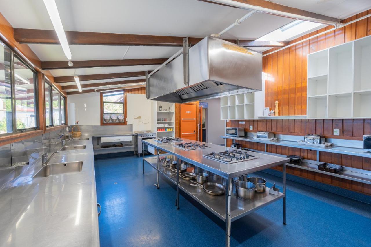 Te Anau Central Backpackers Exterior photo